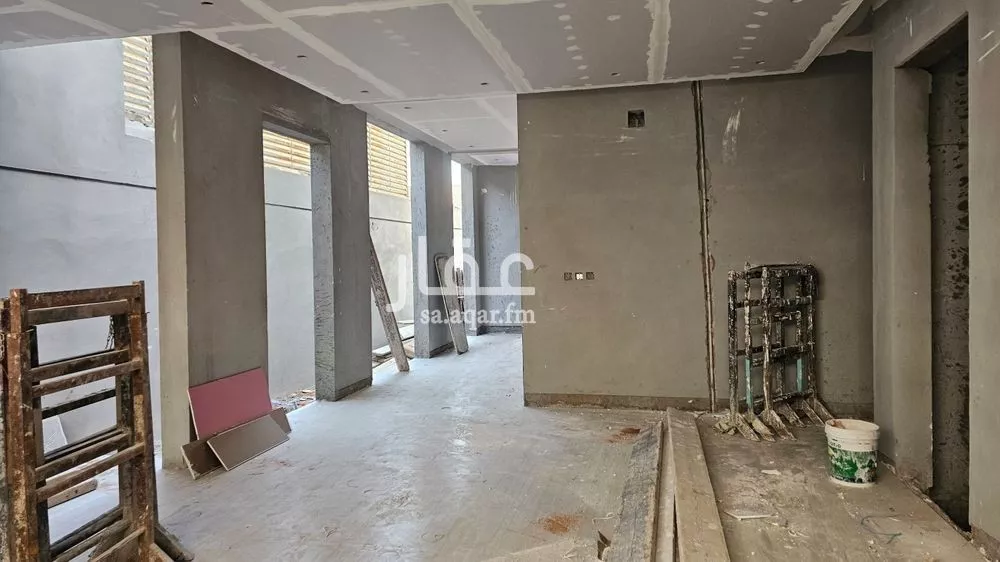 5 bedroom villa in Granada 5