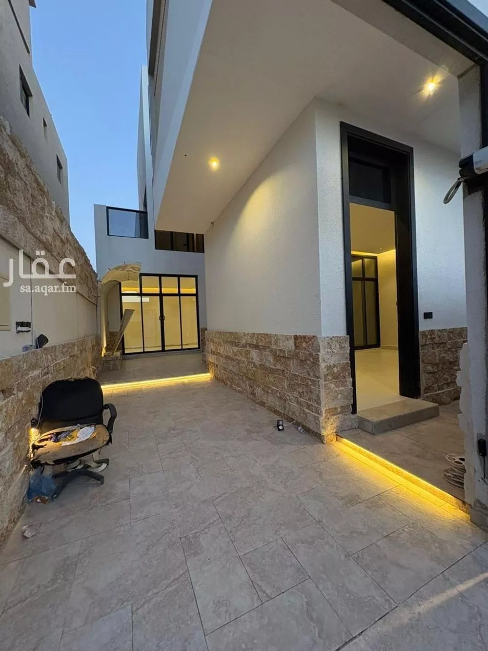 5 bedroom villa in Al Mahdiyyah 2