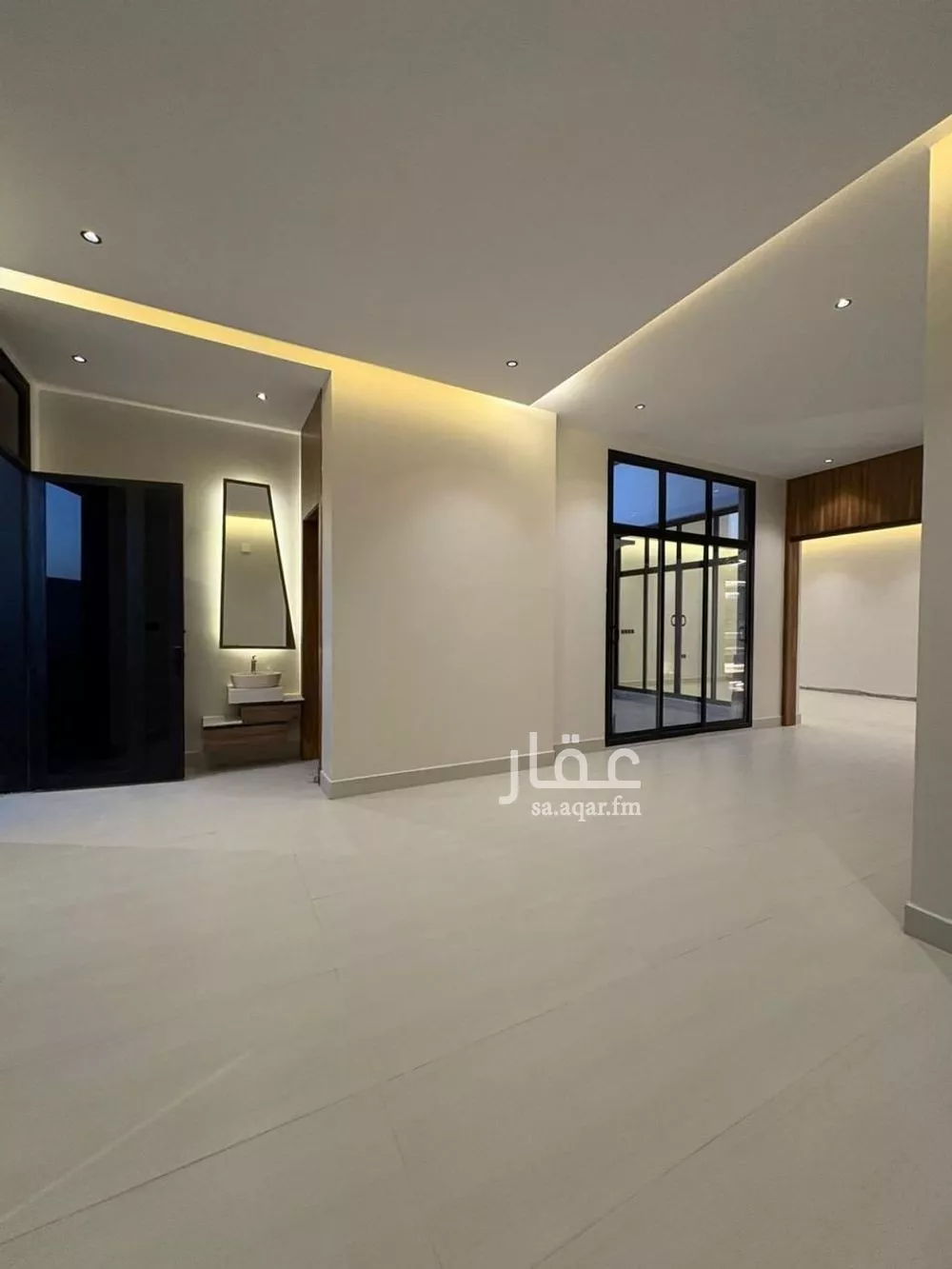 5 bedroom villa in Al Mahdiyyah 11