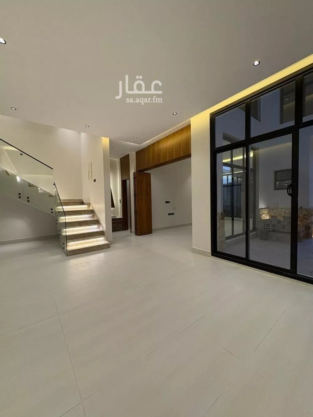 5 bedroom villa in Al Mahdiyyah 3