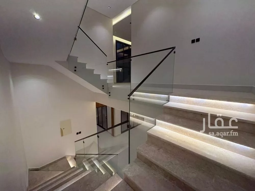 5 bedroom villa in Al Mahdiyyah 28