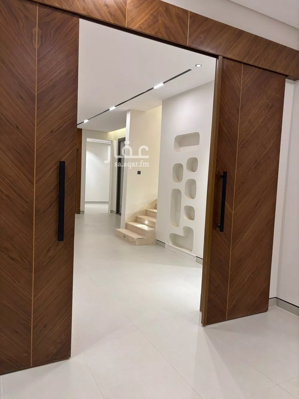 6 bedroom villa in Al Mahdiyyah 7