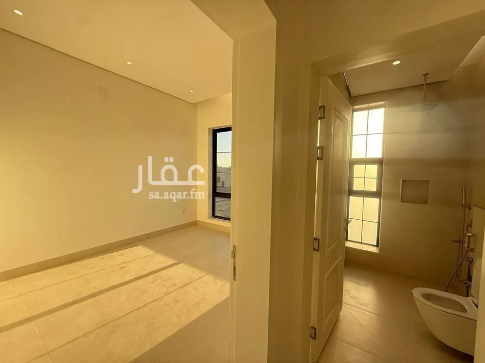 5 bedroom villa in Al Mahdiyyah 16