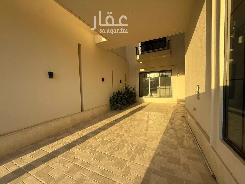 5 bedroom villa in Al Mahdiyyah 20
