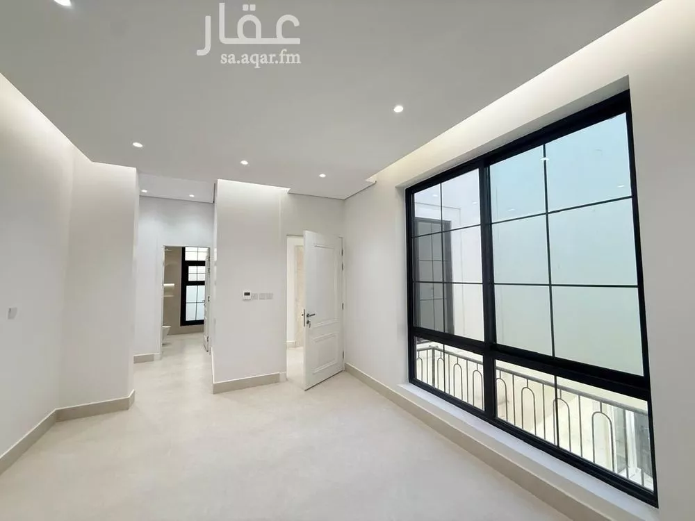 5 bedroom villa in Al Mahdiyyah 8