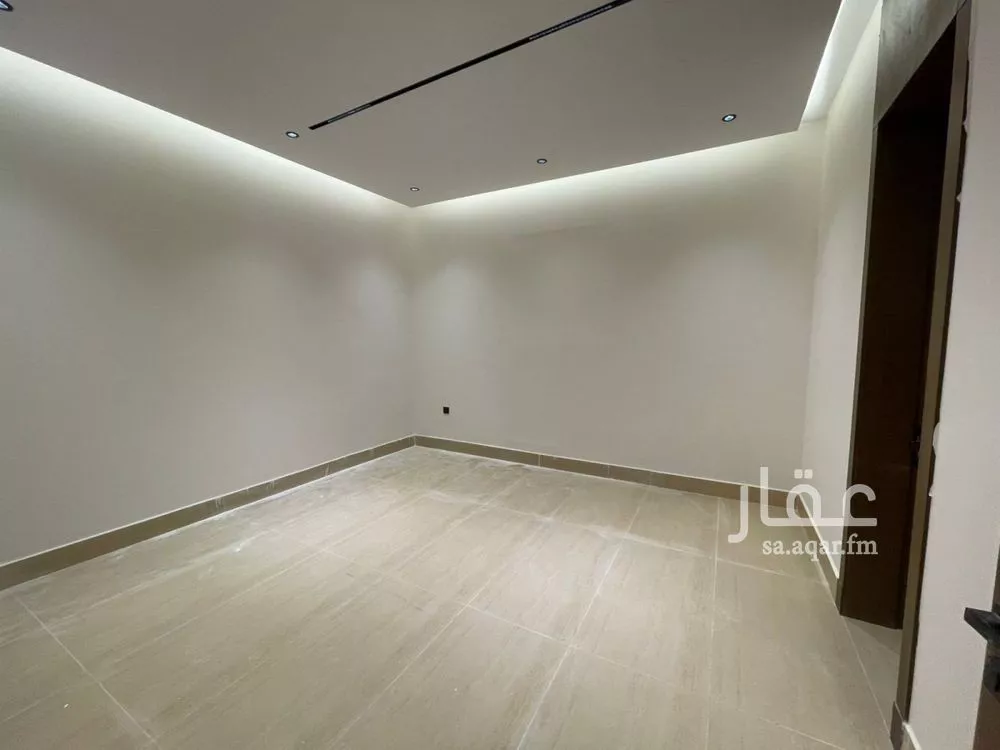 4 bedroom villa in Al Mahdiyyah 14