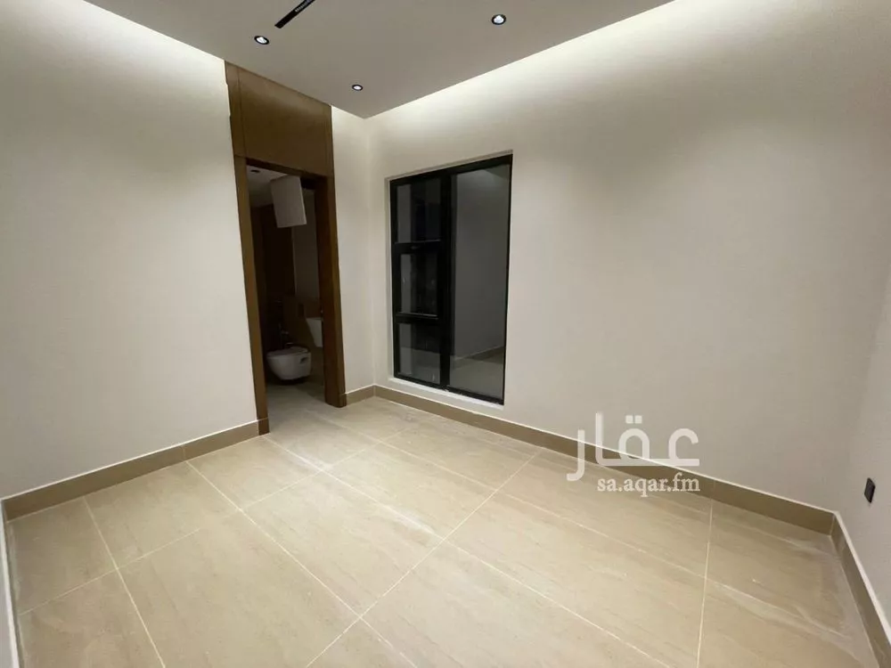 4 bedroom villa in Al Mahdiyyah 20