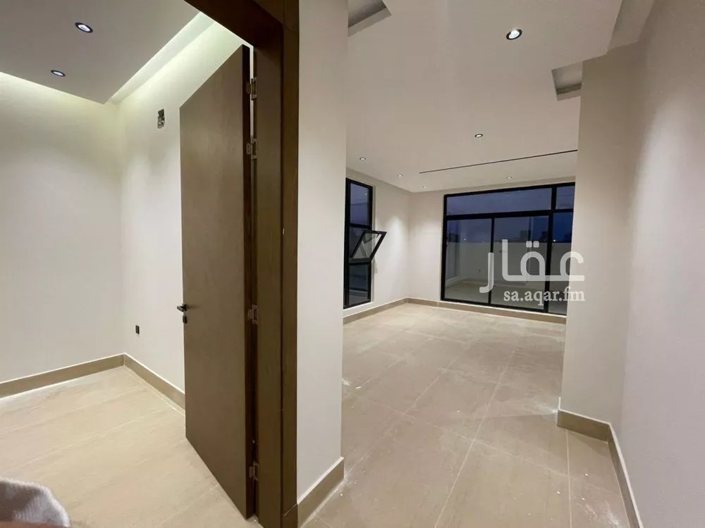 4 bedroom villa in Al Mahdiyyah 30