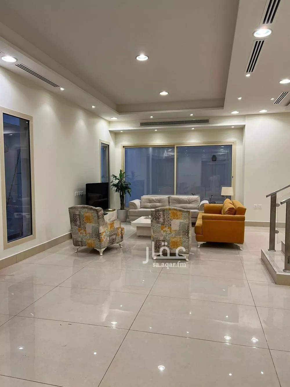 7 bedroom villa in Al Yasmin 13