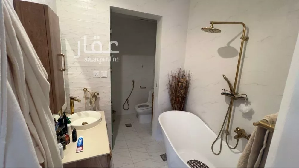 7 bedroom villa in Al Yasmin 10