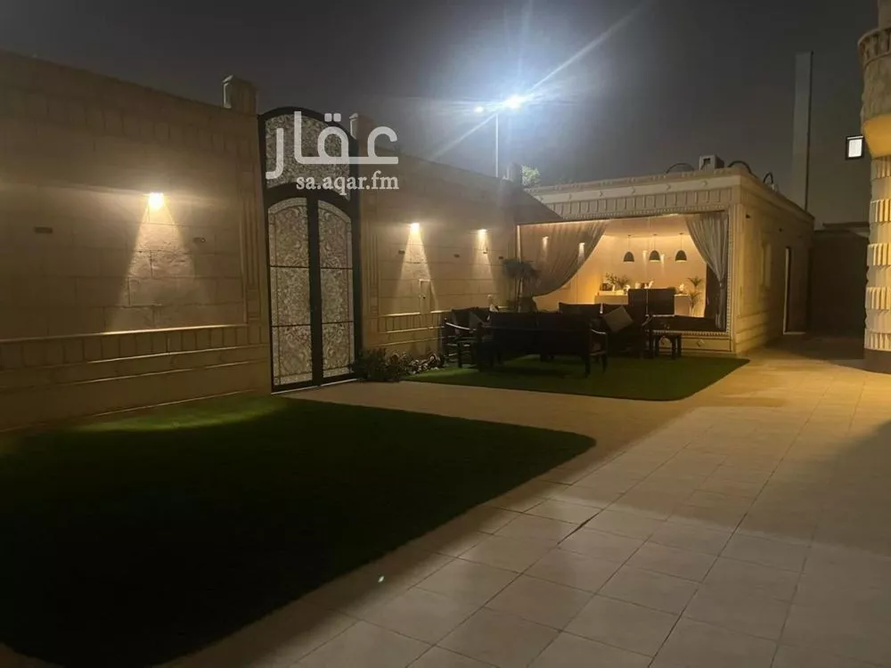 5 bedroom villa in Al Rawdah 3