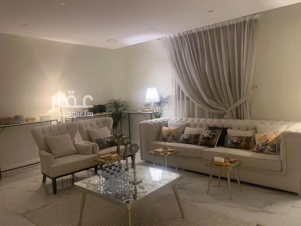 5 bedroom villa in Al Rawdah 4
