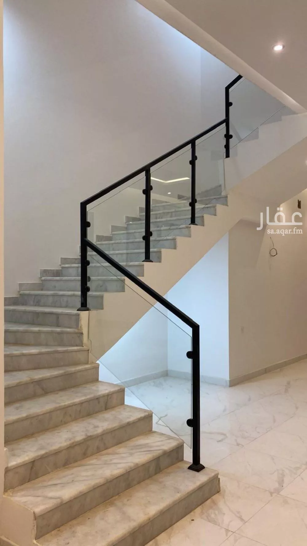 فيلا 8 غرف في الرمال 13