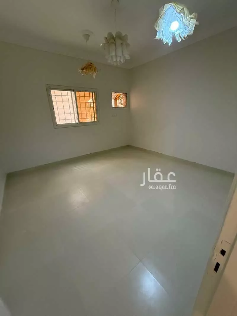 عمارة 780 م² في المروة 5