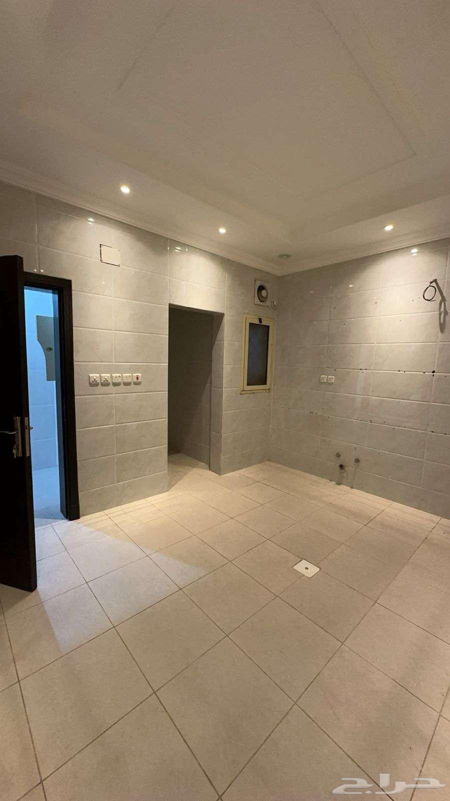 2 bedroom apartment in As Salhiyah 6
