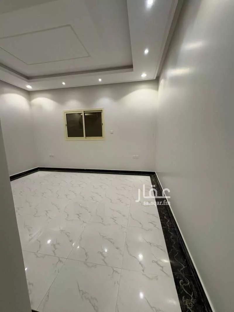 3 bedroom floor in Al Aridh 6