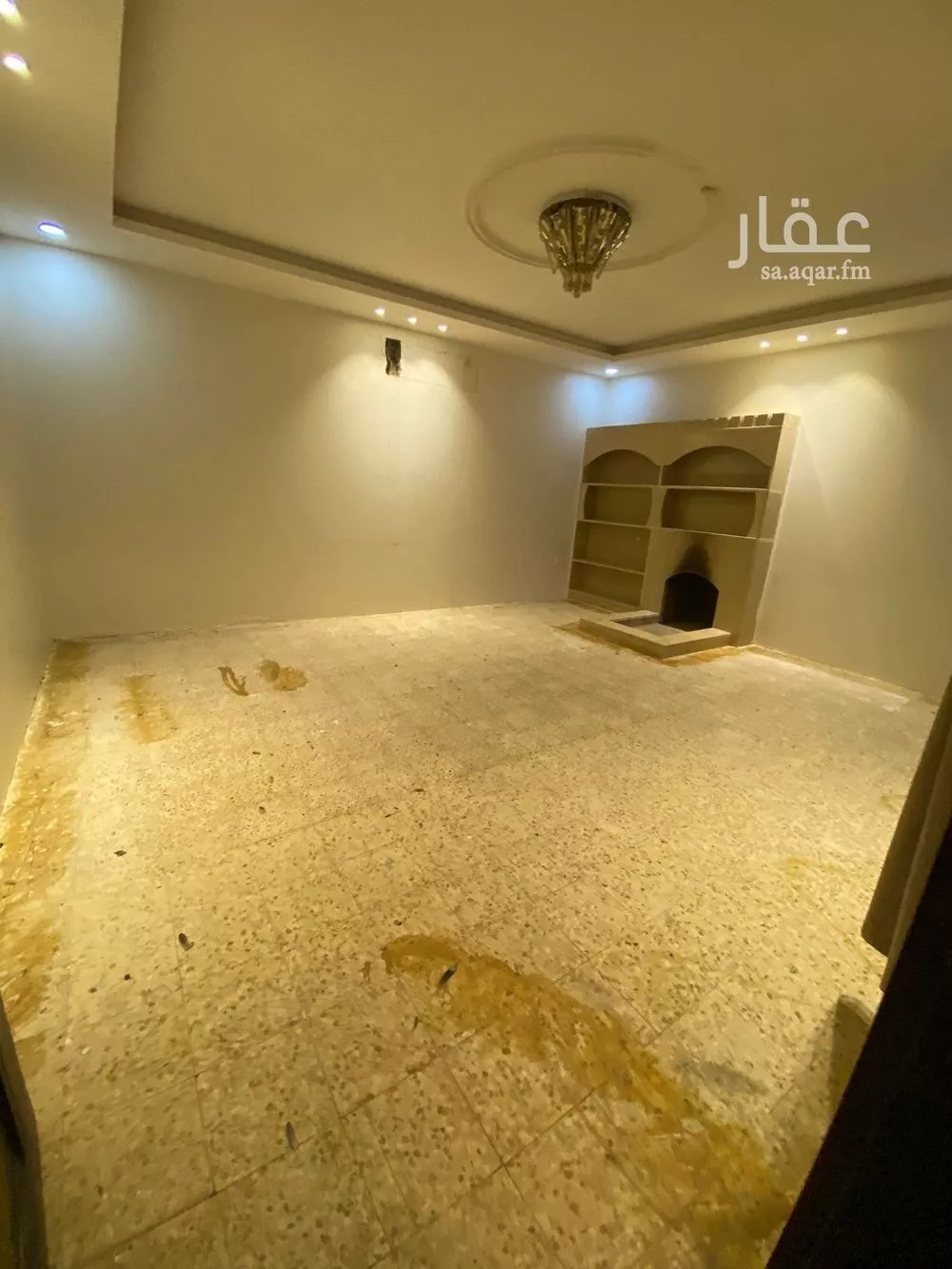 فيلا 5 غرف في الرمال 10