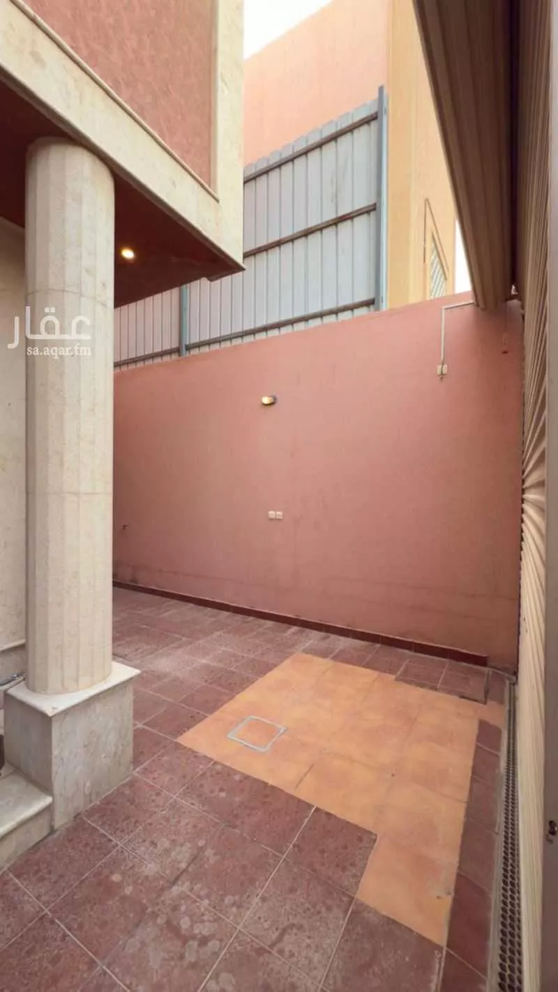 4 bedroom villa in Al Nada 9