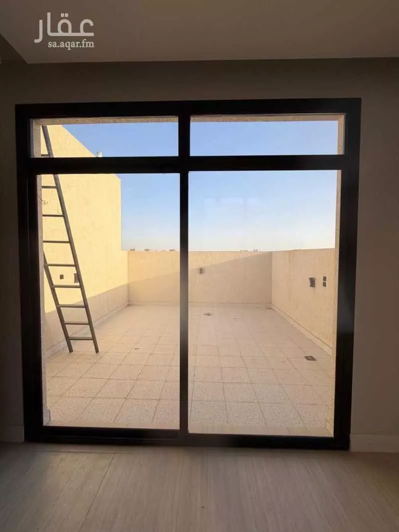 فيلا 3 غرف في العارض 18