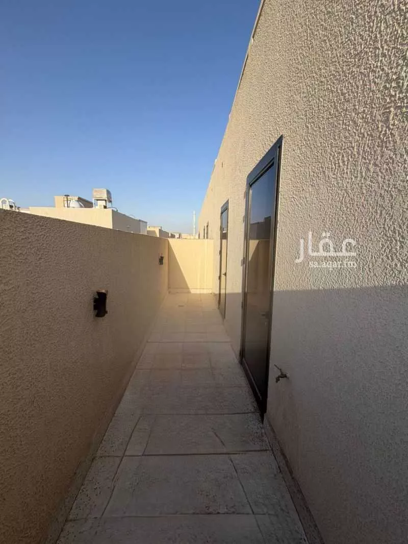 فيلا 3 غرف في العارض 3