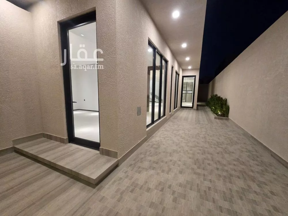 6 bedroom villa in Al Aridh 12