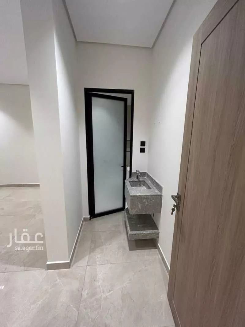 شقة 5 غرف في الجامعيين 6