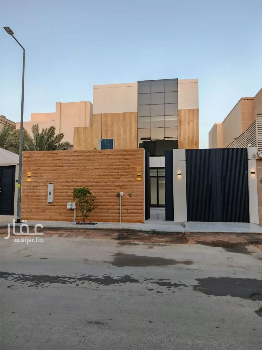 فيلا 5 غرف في الياسمين 24