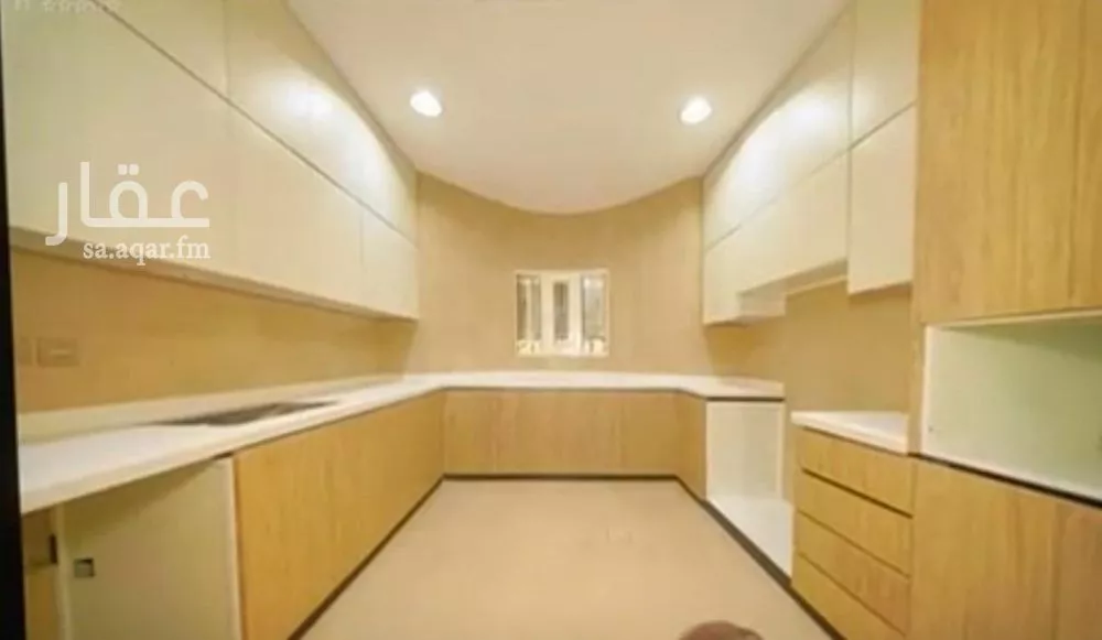 8 bedroom villa in Al Munsiyah 2