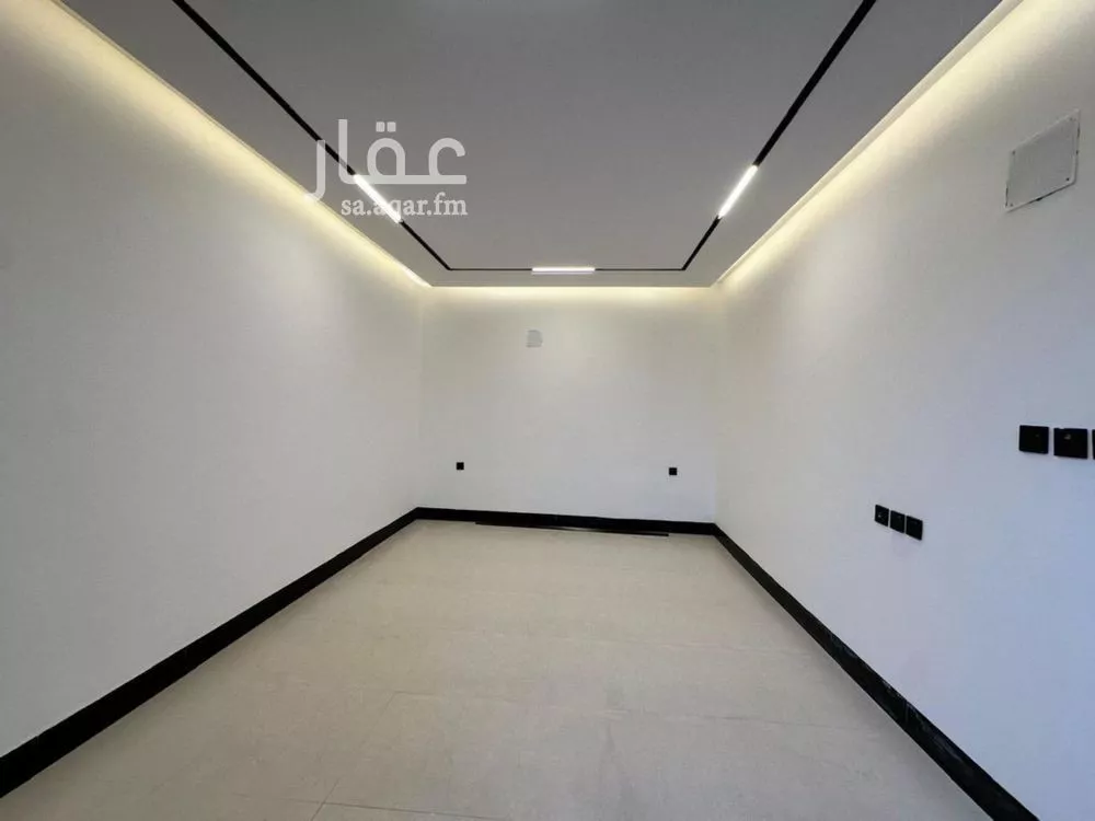 4 bedroom villa in Al Rimal 6