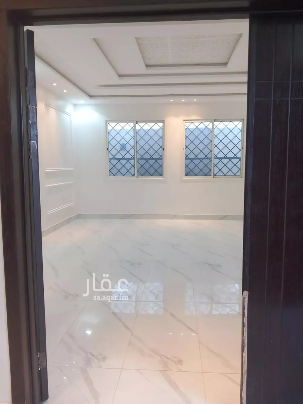 فيلا 5 غرف في ظهرة لبن 7