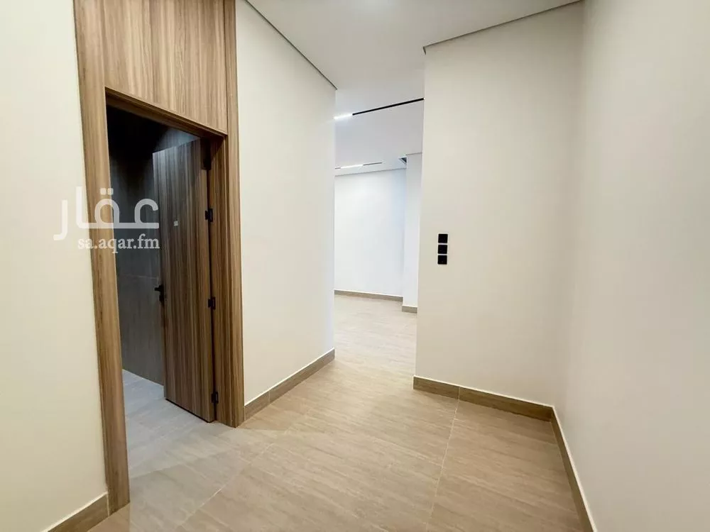 5 bedroom villa in Al Mahdiyyah 16