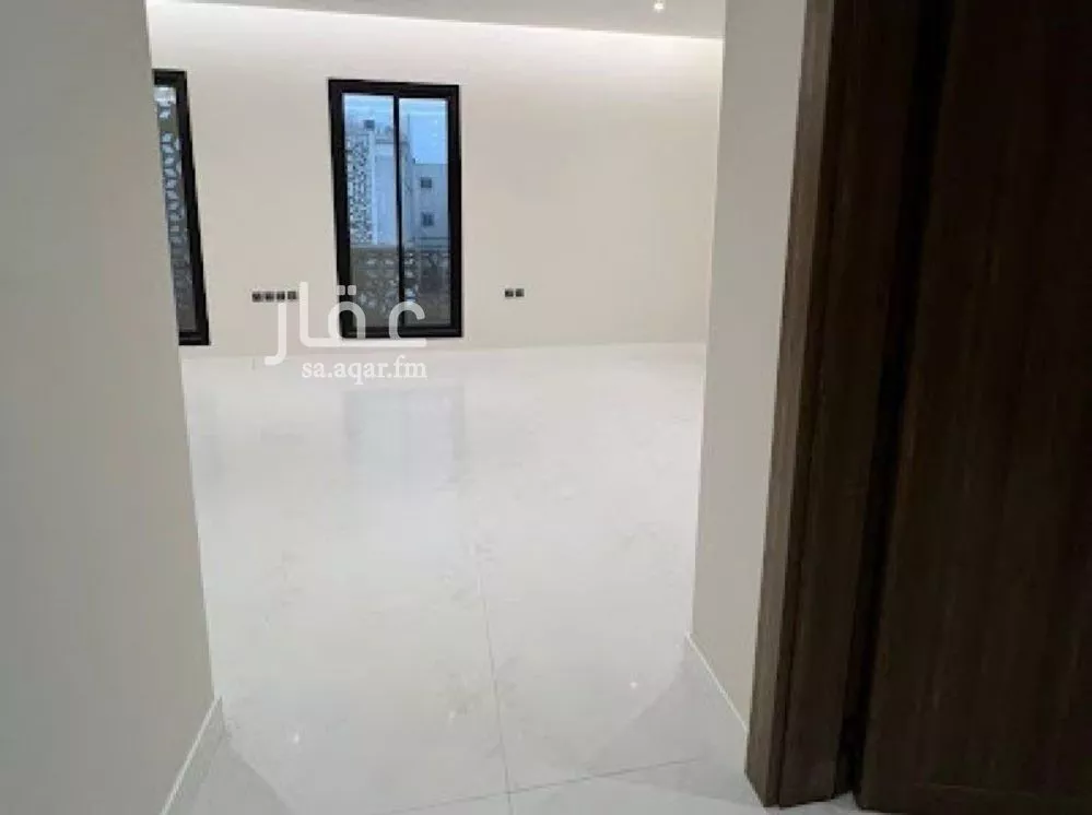 فيلا 6 غرف في المهدية 22