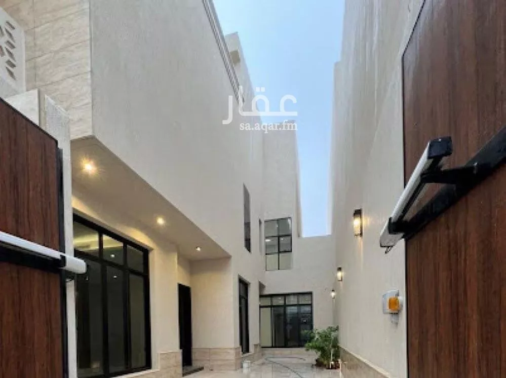 فيلا 6 غرف في المهدية 9