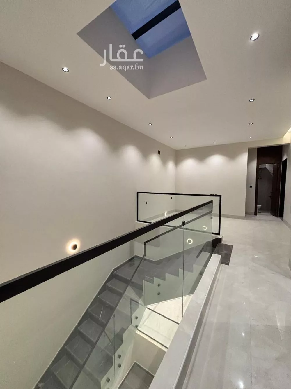 5 bedroom villa in Al Mahdiyyah 2