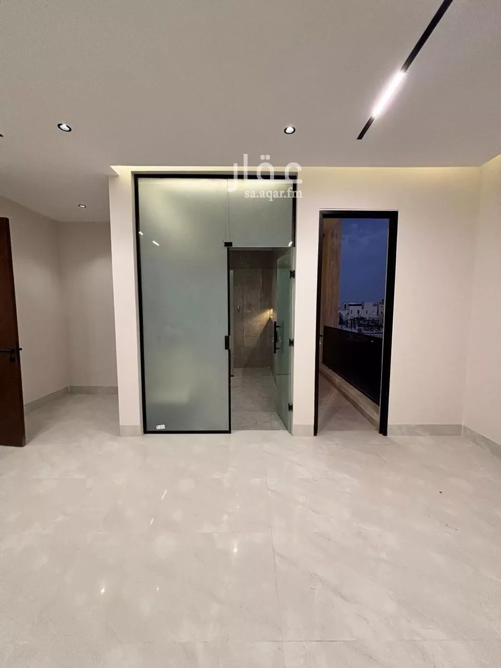 5 bedroom villa in Al Mahdiyyah 25