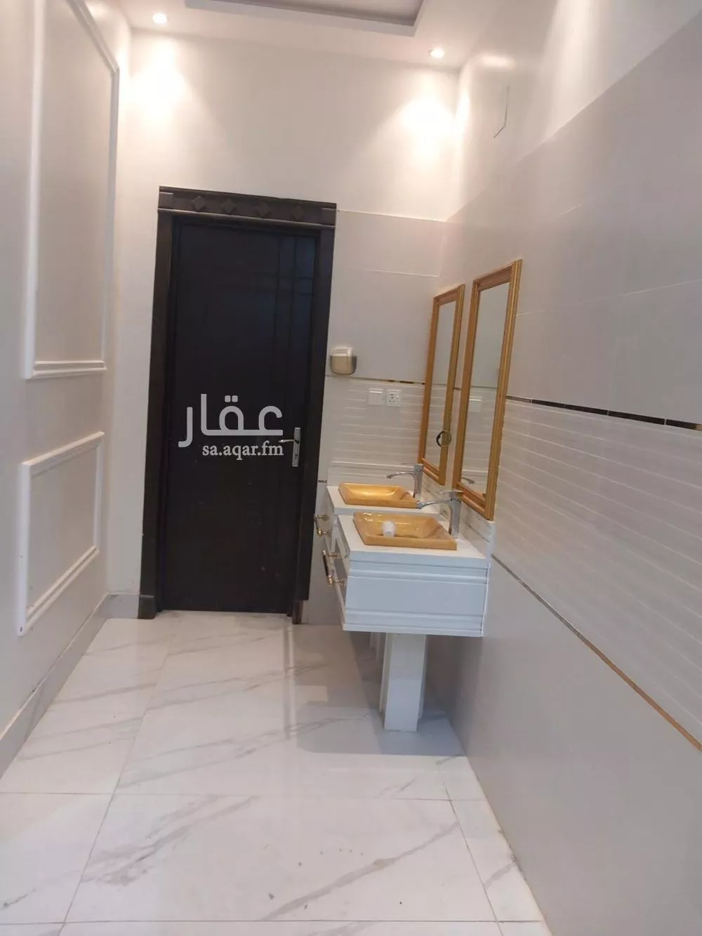5 bedroom villa in Dhahrat Laban 4