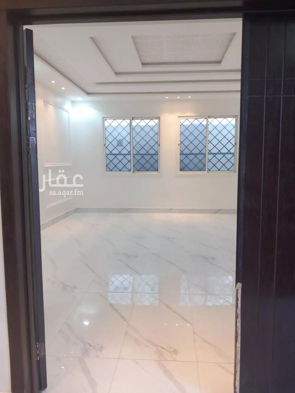 5 bedroom villa in Dhahrat Laban 9