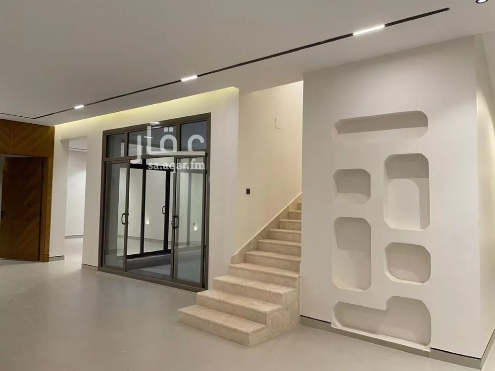 6 bedroom villa in Al Mahdiyyah 15