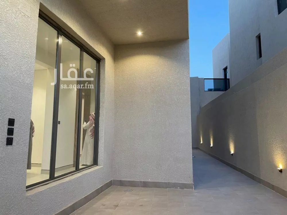 6 bedroom villa in Al Mahdiyyah 8