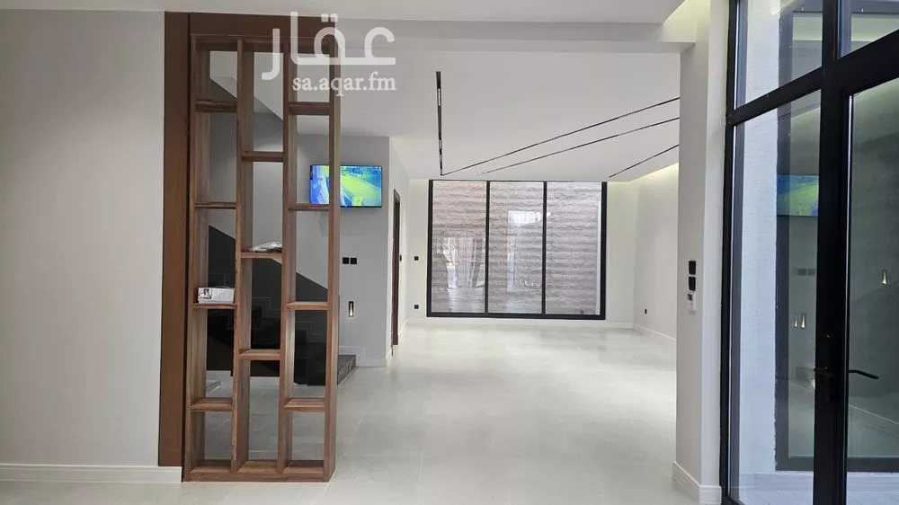 4 bedroom villa in Al Farouq 2