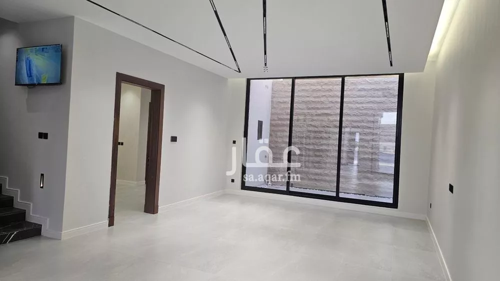 4 bedroom villa in Al Farouq 4