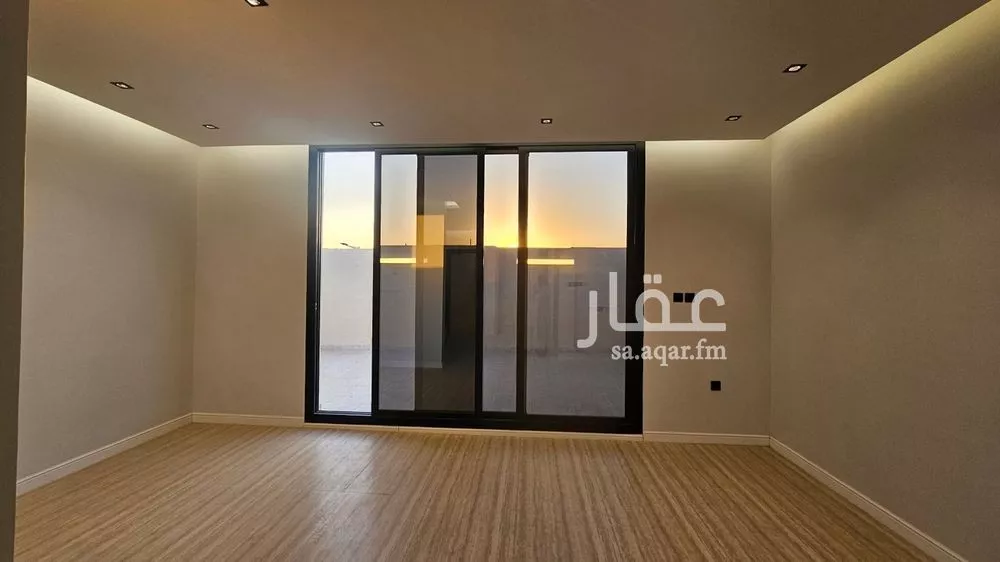 4 bedroom villa in Al Farouq 7