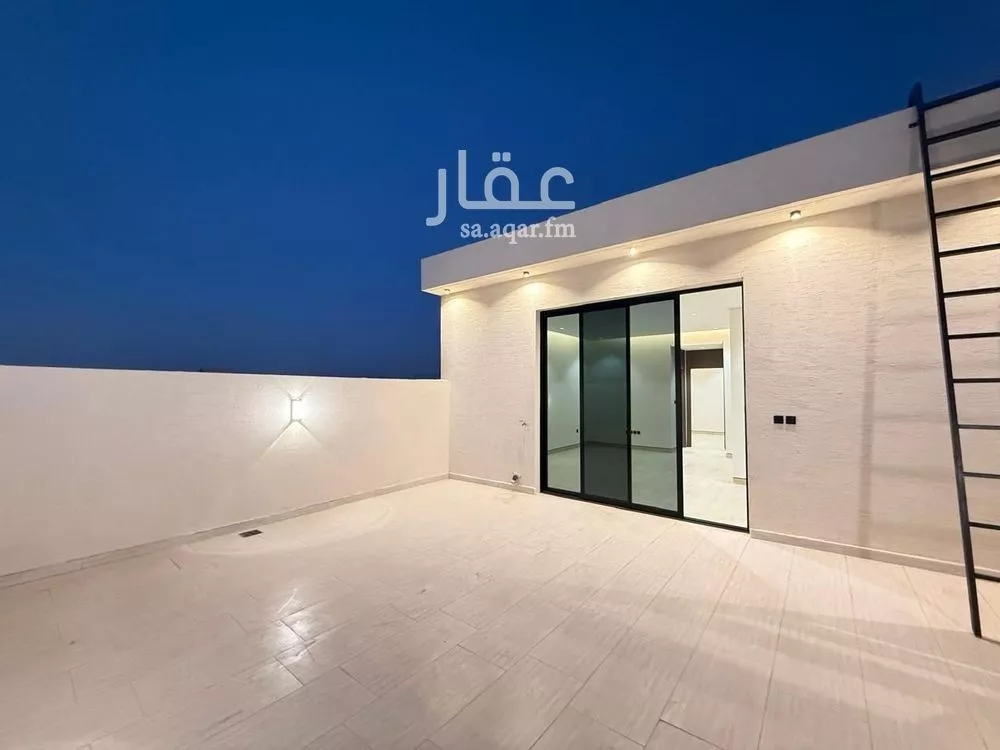 6 bedroom villa in Al Mahdiyyah 24