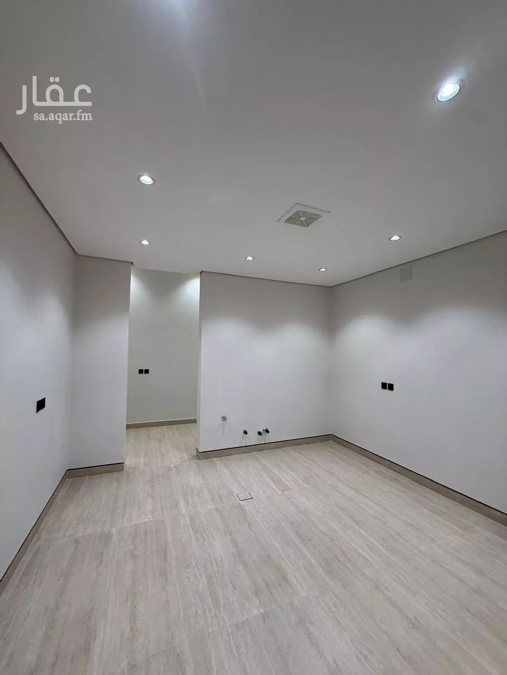 6 bedroom villa in Al Mahdiyyah 8