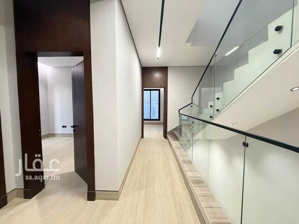 5 bedroom villa in Al Mahdiyyah 16