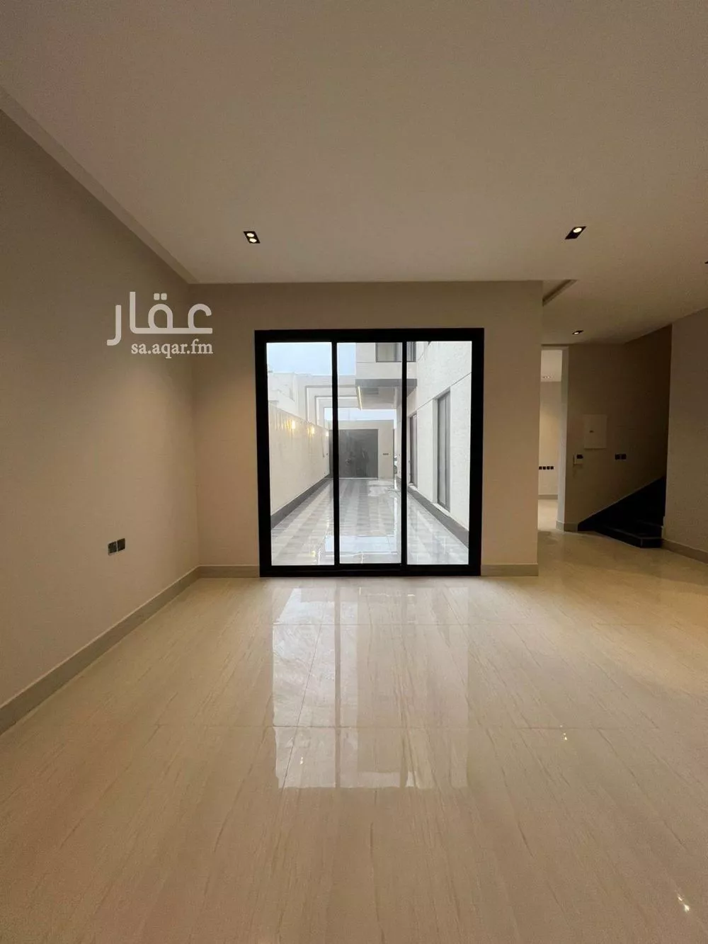 6 bedroom villa in Al Mahdiyyah 4