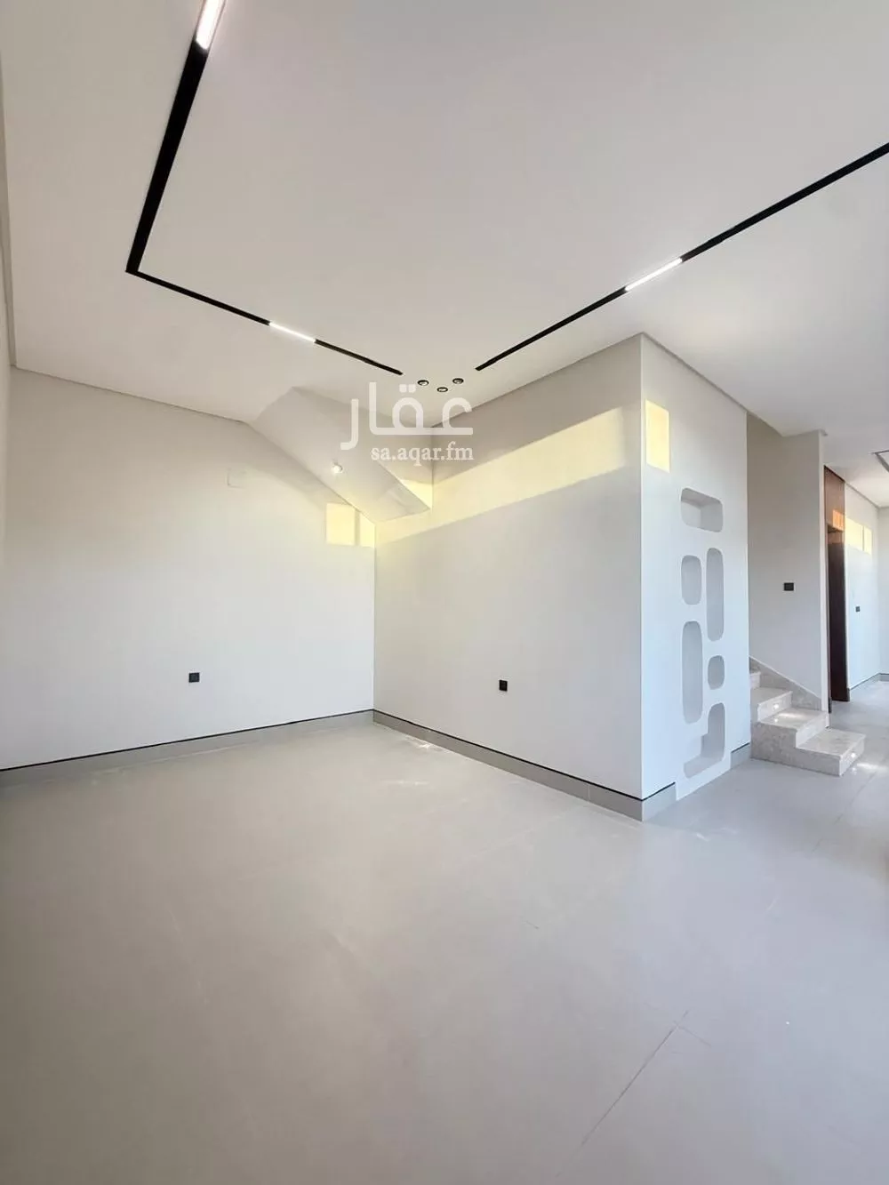 6 bedroom villa in Al Mahdiyyah 2