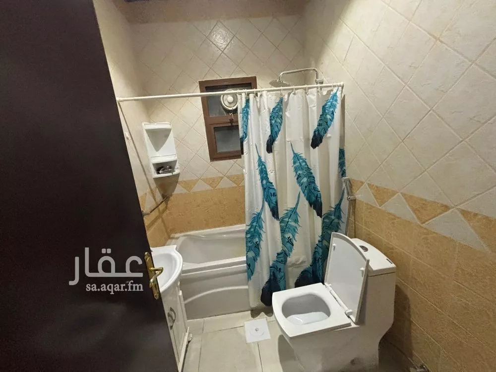 شقة 4 غرف في الغدير 10