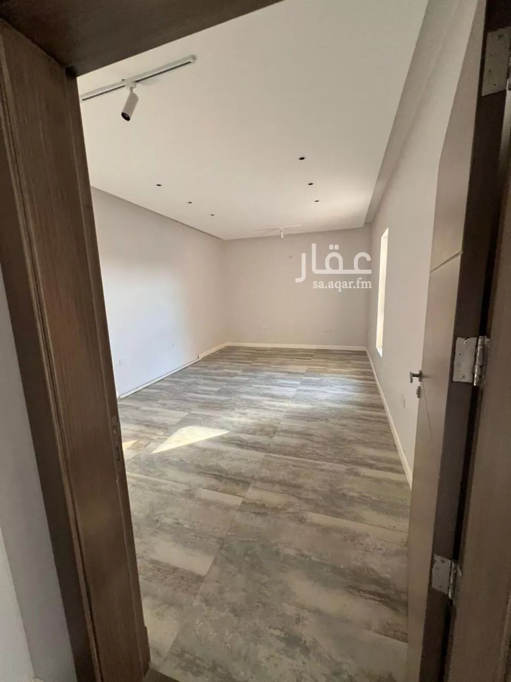 فيلا 4 غرف في المهدية 8