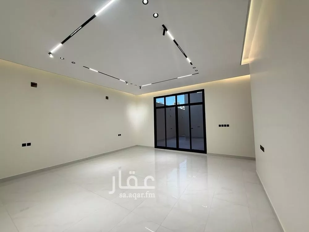 6 bedroom villa in Al Mahdiyyah 16